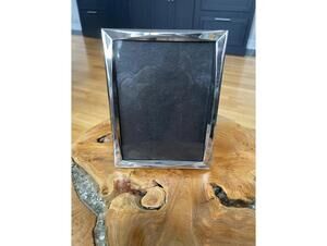 Silver Metal Picture Frame for 5x7 Photos